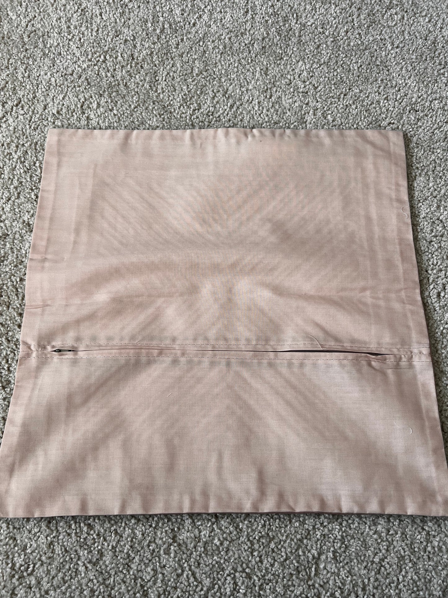 Crimsion Velvet Pillow Case